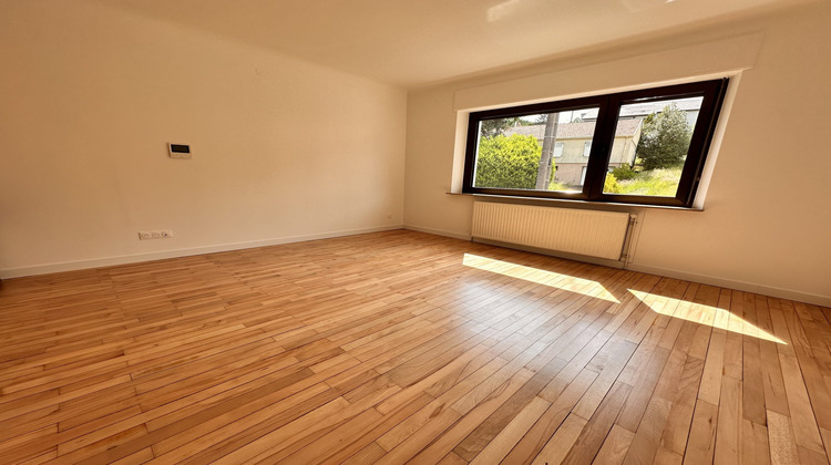 Ma-Cabane - Location Local commercial Betting, 45 m²