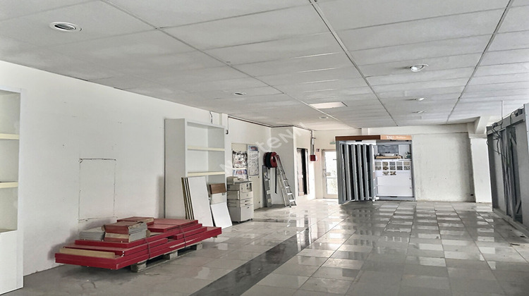 Ma-Cabane - Location Local commercial BETTING, 600 m²