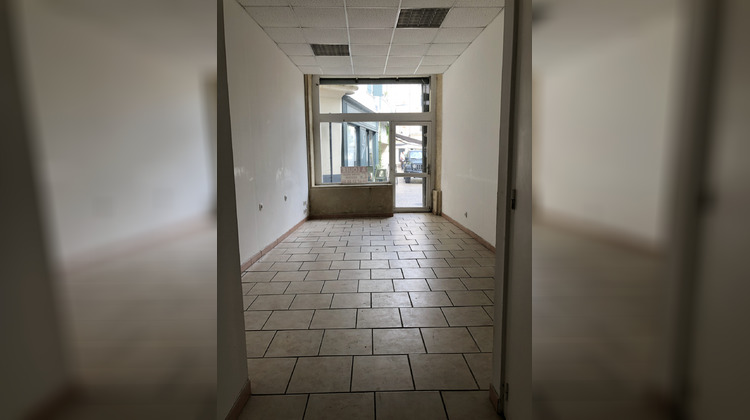 Ma-Cabane - Location Local commercial Béziers, 57 m²