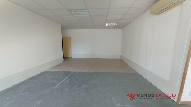 Ma-Cabane - Location Local commercial BEZIERS, 170 m²