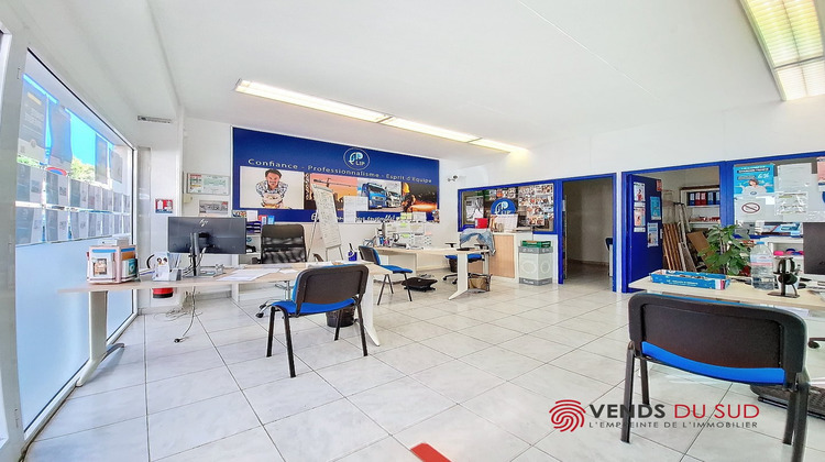 Ma-Cabane - Location Local commercial BEZIERS, 50 m²