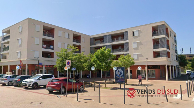 Ma-Cabane - Location Local commercial BEZIERS, 119 m²
