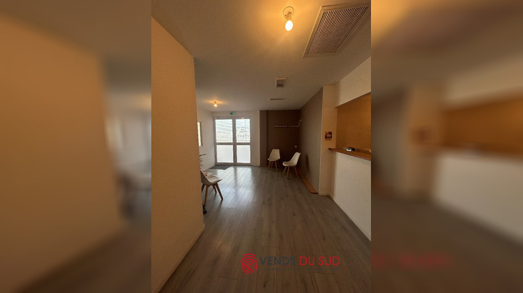 Ma-Cabane - Location Local commercial BEZIERS, 119 m²