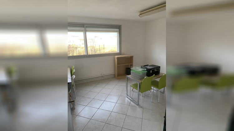 Ma-Cabane - Location Local commercial BEZIERS, 80 m²