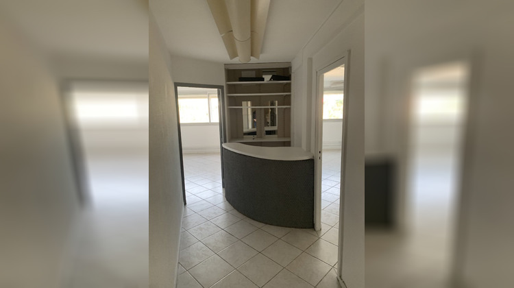 Ma-Cabane - Location Local commercial BEZIERS, 80 m²