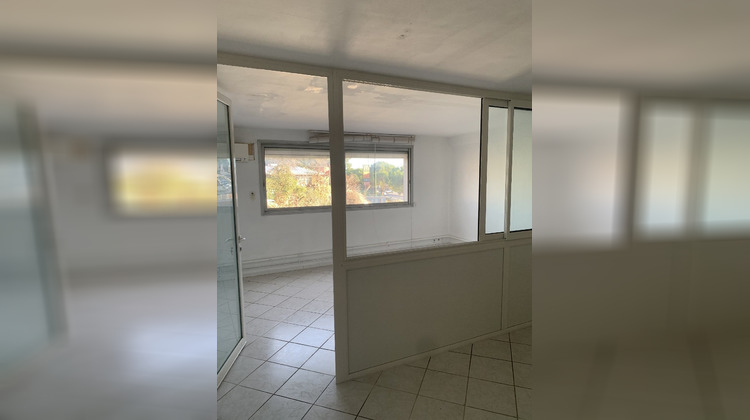 Ma-Cabane - Location Local commercial BEZIERS, 80 m²