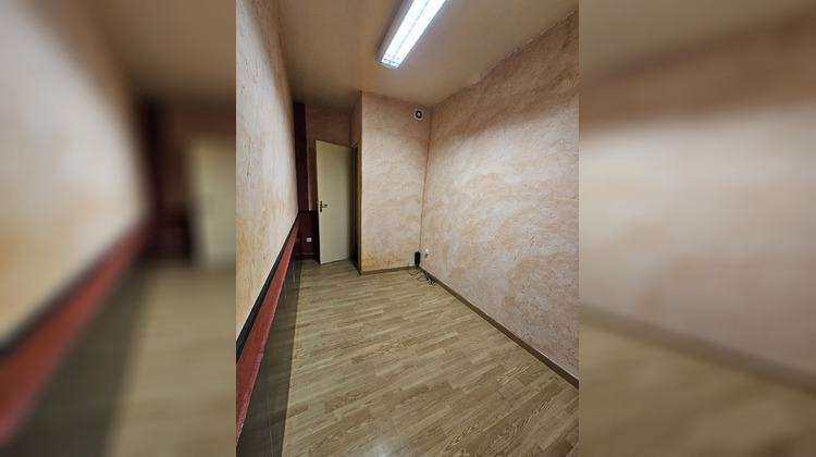 Ma-Cabane - Location Local commercial BEZIERS, 139 m²
