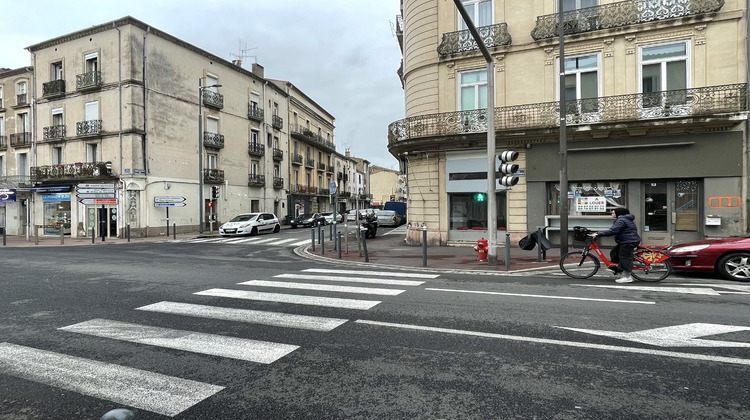 Ma-Cabane - Location Local commercial BEZIERS, 75 m²