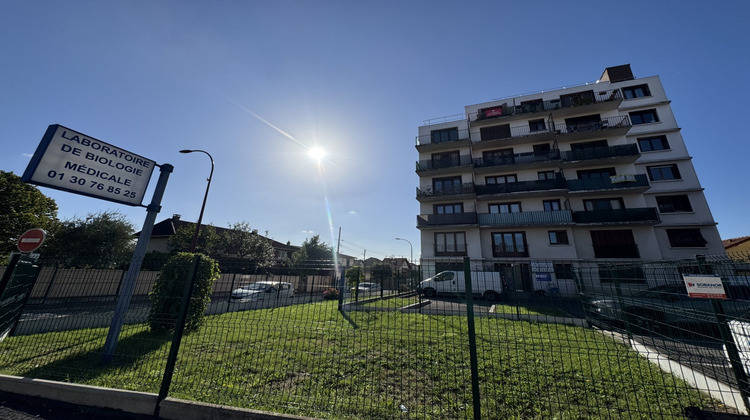 Ma-Cabane - Location Local commercial Bezons, 150 m²