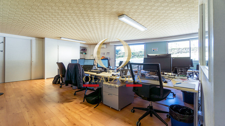 Ma-Cabane - Location Local commercial BIARRITZ, 63 m²