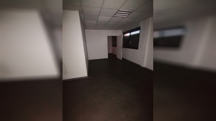 Ma-Cabane - Location Local commercial Biganos, 40 m²