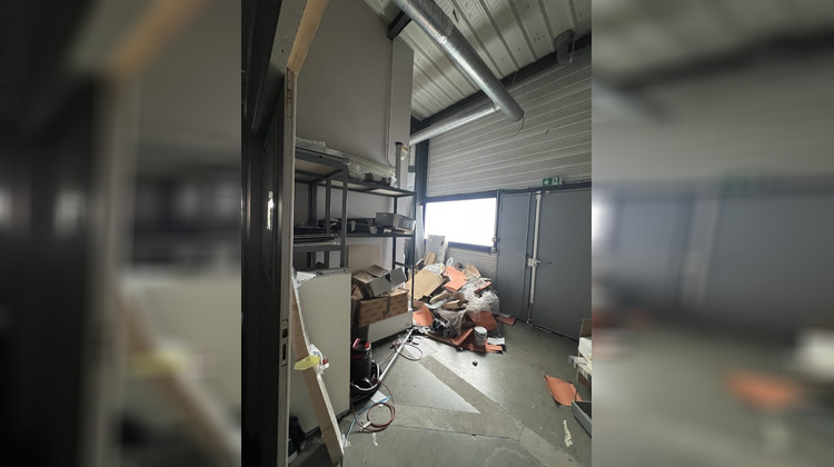 Ma-Cabane - Location Local commercial Biganos, 310 m²