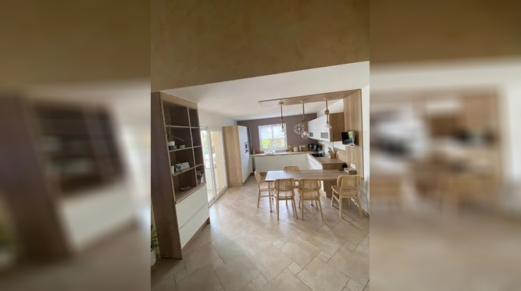 Ma-Cabane - Location Local commercial Biganos, 330 m²