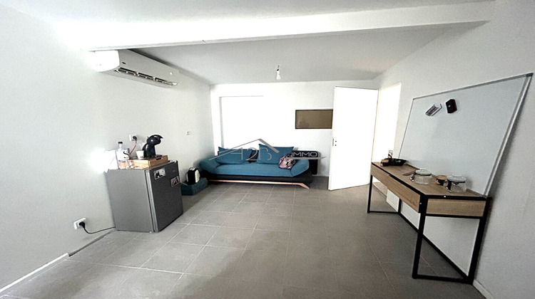 Ma-Cabane - Location Local commercial BIGUGLIA, 210 m²