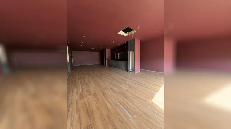 Ma-Cabane - Location Local commercial BIGUGLIA, 240 m²