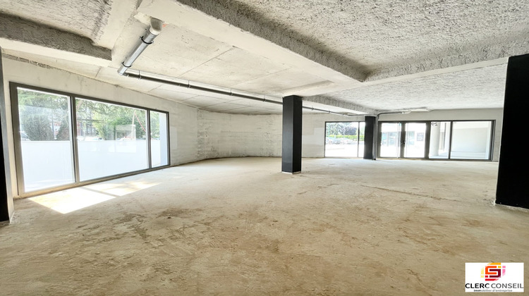 Ma-Cabane - Location Local commercial Bihorel, 183 m²