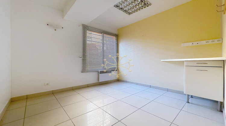 Ma-Cabane - Location Local commercial Blagnac, 180 m²