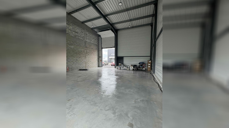 Ma-Cabane - Location Local commercial Blanquefort, 147 m²