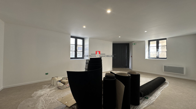 Ma-Cabane - Location Local commercial Blaye, 97 m²