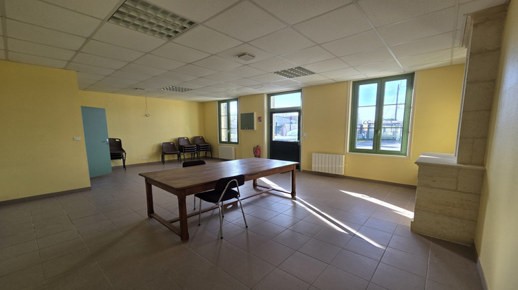 Ma-Cabane - Location Local commercial Blésignac, 36 m²