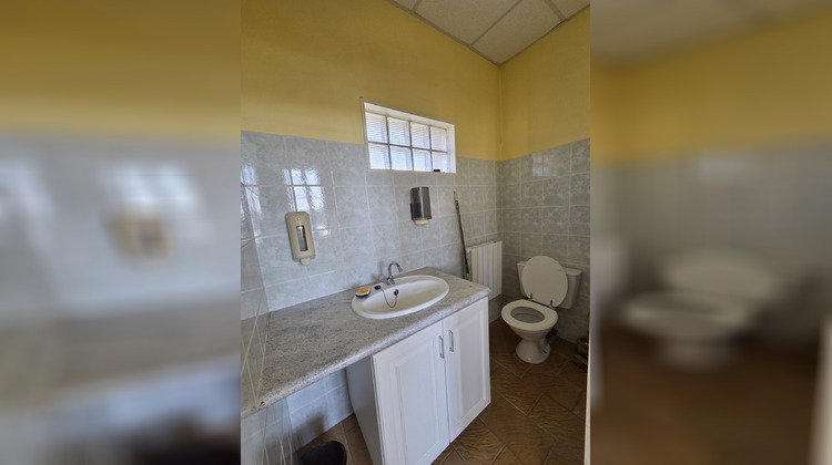 Ma-Cabane - Location Local commercial Blésignac, 36 m²