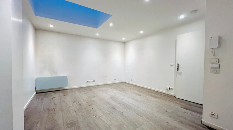 Ma-Cabane - Location Local commercial BOBIGNY, 11 m²