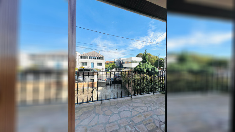 Ma-Cabane - Location Local commercial BOBIGNY, 16 m²