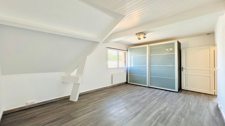 Ma-Cabane - Location Local commercial BOBIGNY, 11 m²