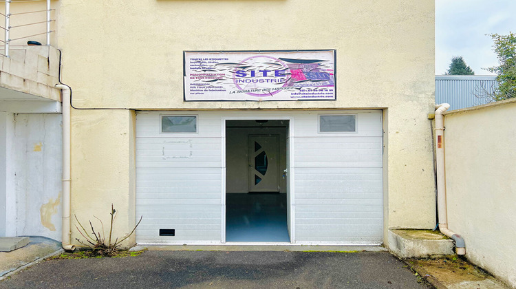 Ma-Cabane - Location Local commercial BOBIGNY, 143 m²