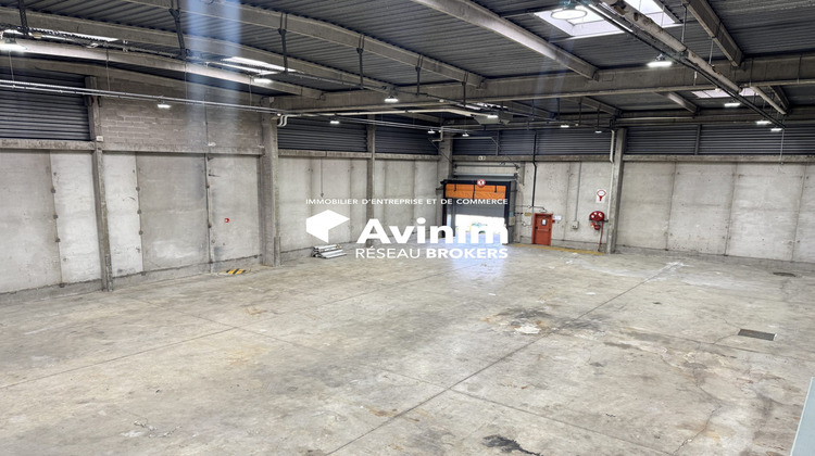 Ma-Cabane - Location Local commercial Bobigny, 700 m²