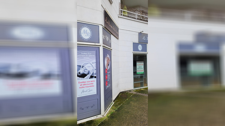 Ma-Cabane - Location Local commercial BOIS-COLOMBES, 117 m²