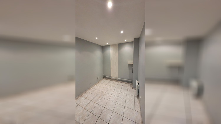 Ma-Cabane - Location Local commercial BOIS-COLOMBES, 117 m²