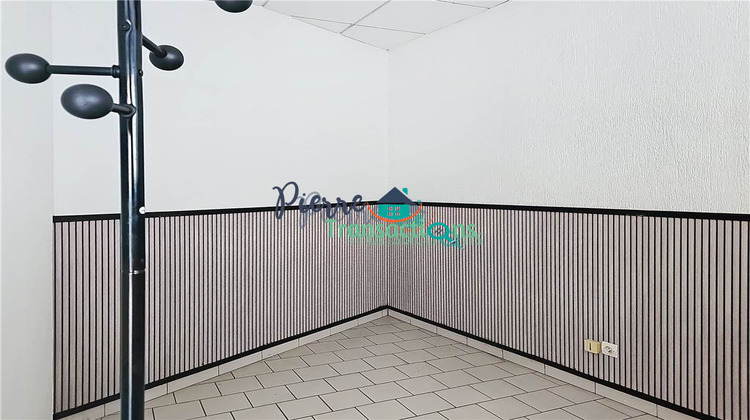Ma-Cabane - Location Local commercial BOLBEC, 47 m²
