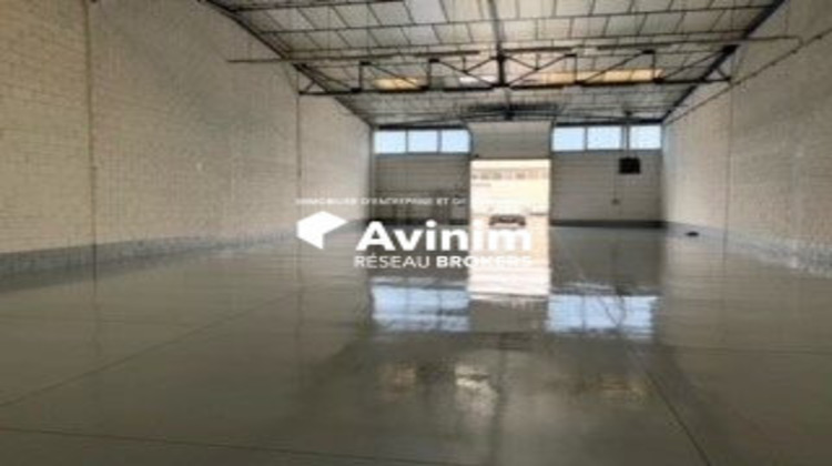 Ma-Cabane - Location Local commercial Bonneuil-sur-Marne, 936 m²