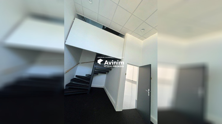 Ma-Cabane - Location Local commercial Bonneuil-sur-Marne, 380 m²