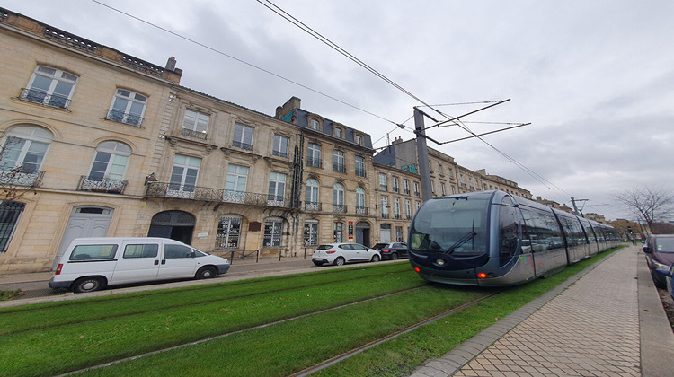 Ma-Cabane - Location Local commercial BORDEAUX, 621 m²