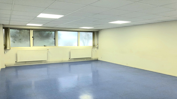 Ma-Cabane - Location Local commercial BORDEAUX, 35 m²