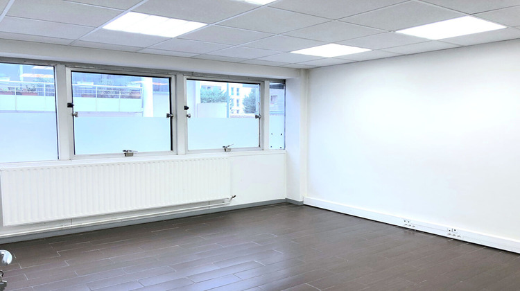 Ma-Cabane - Location Local commercial BORDEAUX, 286 m²