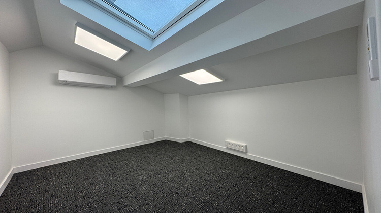 Ma-Cabane - Location Local commercial BORDEAUX, 11 m²