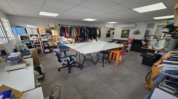 Ma-Cabane - Location Local commercial Bouc-Bel-Air, 42 m²