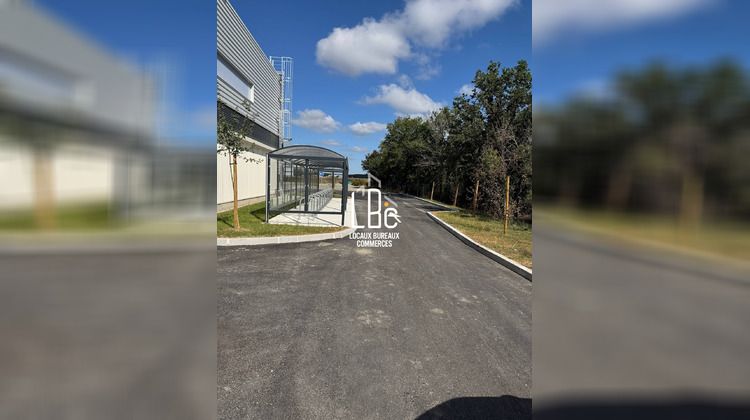 Ma-Cabane - Location Local commercial Bouguenais, 3565 m²