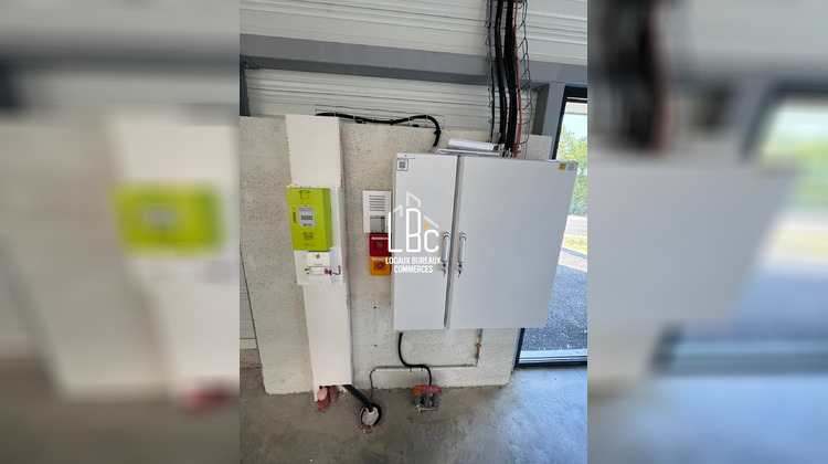 Ma-Cabane - Location Local commercial Bouguenais, 3565 m²