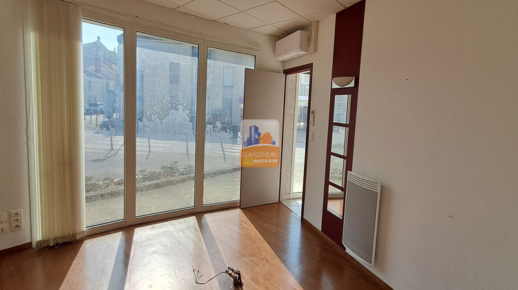 Ma-Cabane - Location Local commercial BOUGUENAIS, 61 m²