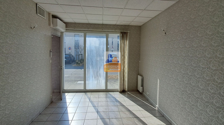 Ma-Cabane - Location Local commercial BOUGUENAIS, 61 m²