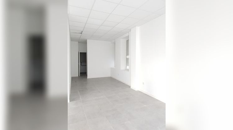 Ma-Cabane - Location Local commercial Boulogne-sur-Mer, 100 m²