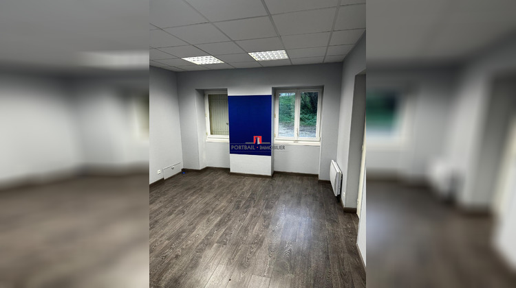 Ma-Cabane - Location Local commercial Bourg, 65 m²