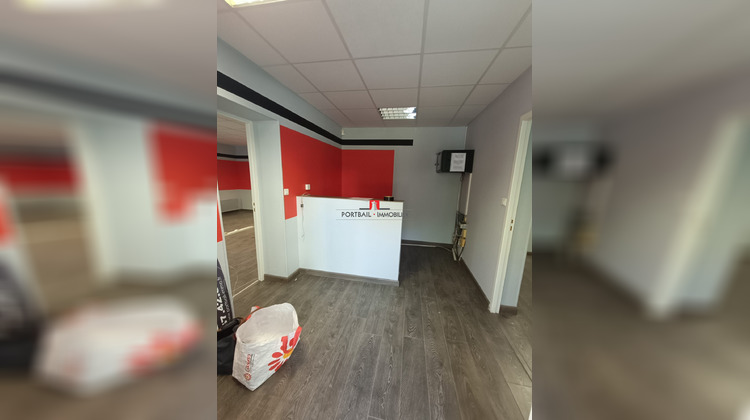 Ma-Cabane - Location Local commercial Bourg, 65 m²