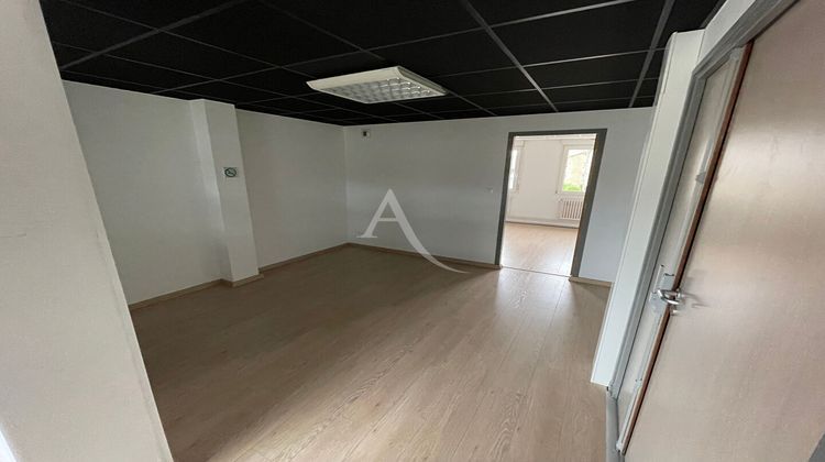 Ma-Cabane - Location Local commercial BOURG-EN-BRESSE, 174 m²