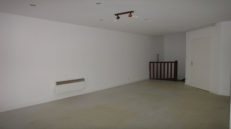 Ma-Cabane - Location Local commercial BOURG-EN-BRESSE, 47 m²