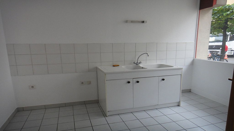 Ma-Cabane - Location Local commercial BOURG-EN-BRESSE, 47 m²